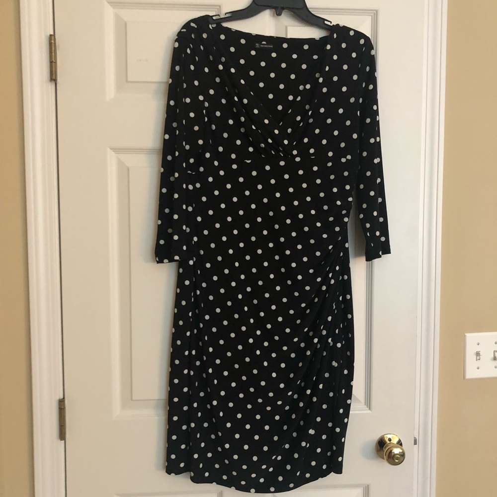 New directions size M ruched polka dot dress